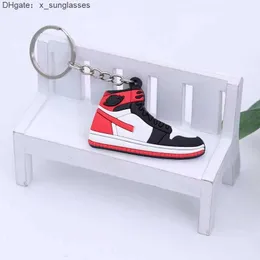 مصمم المفاتيح مصمم أزياء ستيريو ميني سيليكون حذاء مفتاح 3D لكرة السلة أحذية رئيسية حاملي رنين مصمم هدايا مفاتيح السلسلة السيارية