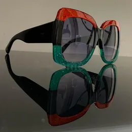 2020 083S 008 54 mm übergroße quadratische schwarze Damen-Sonnenbrille, neu mit Etikett-Box, gemischte Farbe, glitzernder Farbverlauf, übergroß, quadratisch, 209 m