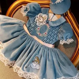 Flickor klänningar 0 12y baby flicka Autumn Winter Blue Velvet Alice Brodery Vintage Princess Ball klänning för jul eid födelsedagsansal 231211