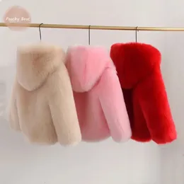 Hoodies tröjor mode baby flicka faux päls jacka med hatt spädbarn barn barn varm fluffig kappa vinter långärmad outwear kläder 1 10y 231211