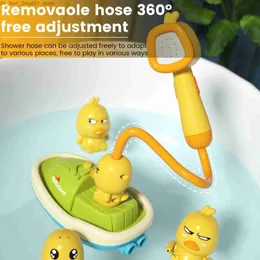 حمام ألعاب Baby Duck Bath Toy Spray Water Electric With 4 Ducking Duck و 1 Duck Shower Head Floating Bathub مع مصاصة للهدايا Q231212