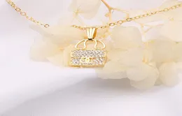 Luxury Designer Brand Double Letter Pendant Necklaces Chain 18K Gold Plated Lock Model Crysatl Rhinestone Sweater Newklace for Wom9845726