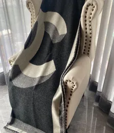 Coperta segnaletica in vera lana cashmere di design modello classico Vieni con etichette Coperte di alta qualità di grandi dimensioni 140 * 190 cm per letti 3286073