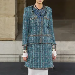 Kvinnorjackor Luxury Designer Tweed Jacket Coat Autumn Winter Runway Blue Plaid Women High End Pärled Woolen Outwear 231212