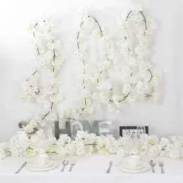 Dekoratif Çiçek Çelenkler 2pcs Yapay Kiraz Blossom Vine Beyaz Petal Sonsuza dek bitkiler çelenk ev dekorasyon düğün pa287j