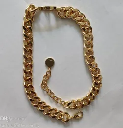 Designer-Schmuck-Halsband, modische Halsketten, Gold-Platin-Kette, Halsband für Damen, Jahrestag, trendiger Charme, Buchstaben-Anhänger für Erwachsene, thic8554125