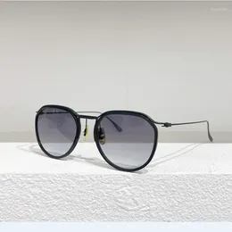 Solglasögon äkta schema-två DTX131 Polariserad gradient som kör anti-bländare män personlighet kvinnor glasögon med varumärkeslogo