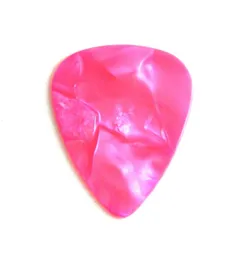 Massor av 100 st tungt 096mm tomt gitarrplockar Plectrums Inget tryck Celluloid Pearl Pink5697870