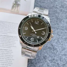 Mode-Luxus-Designer BR Beller Neue Herren-Armbanduhren Herren Automatik Produkt B Herren-R-Uhr Three Pin Quartz