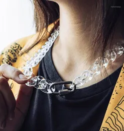 Chokers Serin Şeffaf Zincir Akrilik Kilit Suçlama Kolye Kadınlar Erkekler Hip Hop Küba Basit Punk Kolye Modaya Mücevher 14263210