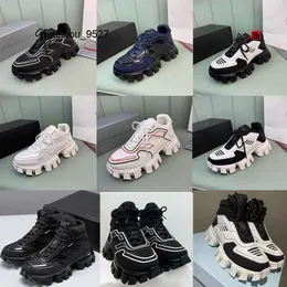 أحذية Praddas Pada PRD من الأعلى في كثير من الأحيان يتم شراؤها مع عناصر منصة مماثلة Mens Trank Thunder Light Sneakers Women Remnit Fabric Rubber Low Sole Trainers Ru Hotp