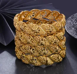 Bangle 4 Pçslot Top Quality Dubai Gold Color Bangles para Mulheres Vintage Noiva Pulseira de Casamento África Árabe Jewelry5466409
