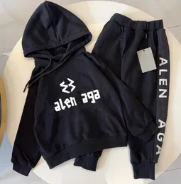 Kids Hoodie Boys Tracksuit Black Letter Print Hoodies Sweat Pants Kids Designer Close Girls