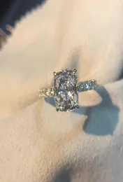 Anello nuziale con diamante intarsiato in oro 18 carati in argento sterling 925 Anello di fidanzamento con zaffiro bianco taglio principessa di lusso CZ4608831