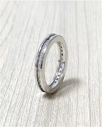 Profesjonalna diomonica symulowana diamentowa pierścienie 18k białe złoto Plaped Wedding Size 6 7 8 Love Forever Ring Akcesoria z J9643536