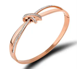 2021 amanti donne braccialetto Europa America Giappone e Corea del Sud Bracciale in oro gioielli in acciaio inossidabile fango trapano bracciali con arco braccialetto4087396