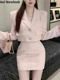 Kvinnors tvådelade byxor Elegant Fashion Pink Tweed Suit Kvinnors Autumn Y2K Högkvalitativ blazerbeläggningsbag Hip Kjol Pendlar tvådelar Set 231212