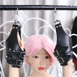 Brinquedos adultos couro pendurar na porta luvas bondage algemas para sexo balanço suspensão mão punhos restrição fetiche bondage sextoys para adultos 231213