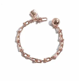 High Edition-Schloss-Charms, robuste Ketten, Armbänder, abgestufte Armband-Charms, Muttertagsgeschenk, 18 Karat vergoldet, Designer-Juwel 7376491