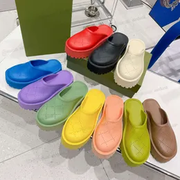 Luxurys Tasarımcıları Sandalet Erkekler için Sandaletler Klasik Floral Brocade Slaytlar Daireler Deri Kauçuk Platform Flip Flops Dişli Yüksek Kaliteli Bot Plaj tıkanıkları 6612ess