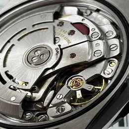 Melhor relógio masculino de fábrica BT Dandong Movement Cal 4130 904L Armazenamento por 72 horas Tamanho 40 mm x 12 2 mm Anel de cerâmica banhado com pl2850