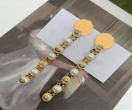 디자이너 Long Pearl Pendant Earrings g 여자를위한 남자 남성 고급 럭스 디자이너 동물 스터드 귀걸이 선물 선물 D2112212Z7082198