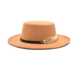Nowy klasyczny Khaki Flat Top Hat Wool Hat Fedora Hat for Women Razer Brim Top Jazz Cap Elegant Panama Hats3520881