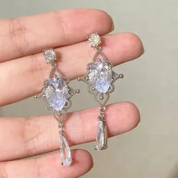 Charme Mengjiqiao Koreanisch Barock Shiny Waterdrop Crystal Drop Ohrringe für Frauen Mädchen Mode Silber Farbe Pendientes Party Schmuck 231212