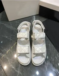 Slippers 2021 Summer Sandals عرضية عالية الجودة AllMatch Flatbottom Beach Women039S Fashion9050989