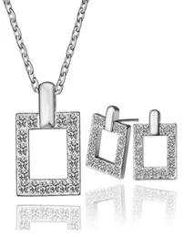 18 Karat platinierte modische quadratische Damen-Schmucksets mit österreichischen Kristall-Anhänger-Halsketten und Ohrsteckern für Damen3831402