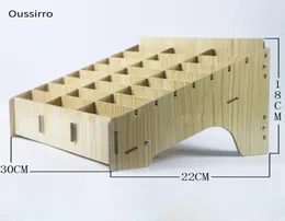 Scatola di immagazzinaggio per la gestione del telefono cellulare in legno Griglia di finitura per riunioni di ufficio desktop creativa Griglia di finitura per rack multi-cellulare Display3312406