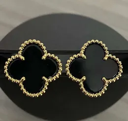 Fyra Leaf Clover örhänge Fashion Classic Dangle Earrings Designer för kvinna Agate Mor till Pearl Moissanite Diamond Drop Earring Valentines Mothers Premium Gift