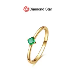 Alyans 2024 Basit Tasarım Kokteyl Yüzüğü 925 Gümüş 9K Altın Laboratuvar Agl Sertifikalı Taş Yüzüğü olan kadınlar için Emerald