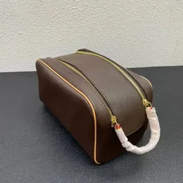 2023borse firmate di lusso da uomo borsa da toilette da viaggio design della moda da donna borsa da lavaggio borsa per cosmetici di grande capacità borsa da toilette per trucco Pouch