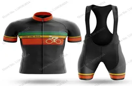 Set di maglie da ciclismo Enjoy The Ride 2022 Set di maglie da ciclismo Set estivo di abbigliamento da bicicletta retrò Camicie da bici da strada Completo da ciclismo Pantaloncini con bretelle 2747735