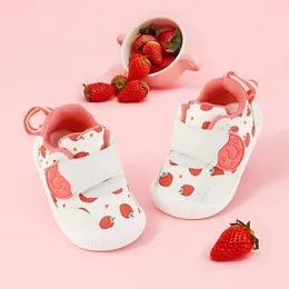 First Walkers 2023 Summer Cute Sandals For Little Girls And Boys Walk 012 Years Unisex Hookloop Shoes Easy To Wear TPR Baby 231213