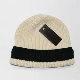 Moq1 inverno homem moda gorro preto mulher crânio capsr chapéu quente natal gife masculino esporte casual bordado vento chapéus unissex grey2617