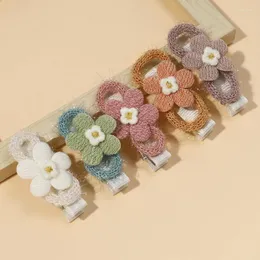 ヘアアクセサリー2pcs/set baby flower hairpin woolen clips for Children girl winter mini hairgrips幼児のかわいいサイドピン2024