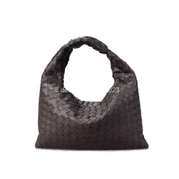 Corno di design alla moda borsa sotto le ascelle in pelle da donna una borsa borse alla moda fatte a mano Vbottega tessuto nuovo portatile grande spalla Hop Totes polso nuvola KBXD