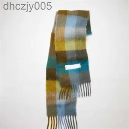 Vinter AC Scarf Designer Kvinnor Ull för män Färg Matchande tjock varm färgglad gradient Schal Lady Keep Scarfs Storlek 240 cm HJ01 KE8K