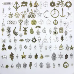 Verschiedene 100 Designs Schneeflocke Weihnachtsbaum Schädel Mond Stern Schlüssel Uhr Krone Charms Anhänger DIY Halskette Armband Schmuck 100287x