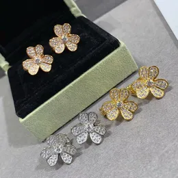 925 Sterling Silver Pave Zircon Clover Earrings Ladies Classic Flash