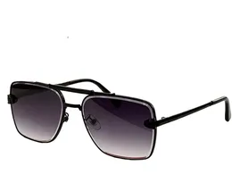 Gafas de sol para mujer, gafas de sol para hombre, estilo de moda para hombre, protege los ojos, lentes UV400 con caja y estuche aleatorios 0233 11