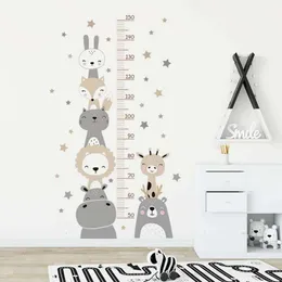 Cartoon Smile Animali Orso Leone Cervo Ippopotamo Stelle Altezza Rullo Adesivi murali per la camera dei bambini Ragazzo Ragazza Camera Nursery Wall Decals pvc