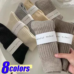 Meias femininas 8 cores lã caxemira casual térmica quente tubo médio meia harajuku malha bota punhos medias chão dormir sox