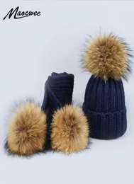 Neue 2 Stück Set Kinder Winter Hut Schal für Mädchen Hut Echt Waschbären Pelz Pom Pom Beanies Frau Kappe Gestrickte winter Whole14109347