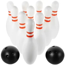 Bowling büyük boy oyun setleri kapalı açık spor oyunları oyuncak çocuklar için 10pcs beyaz2pcs toplar rastgele renk 231213