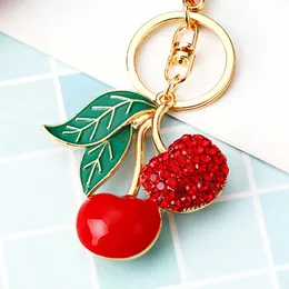 Obst Little Cherry Car Schlüsselbund Frauenkreatives kreatives Paket Hanging Accessoires Metall Ring Geschenk