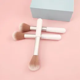 Makeup Brushes 1pcs Small Blush Brush Soft Fiber Women Facial Highlight Portable Short Multifunction Beauty Cosmetic Tools