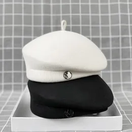 Berets النسائية 100 ٪ من الصوف الكشمير مصمم الأزياء لرسالة الموضة M 56-58 القبعات القابلة للتعديل Tweed خمر الأغطية الكلية على غرار الكلية للنساء للجنسين الربيع الشتاء